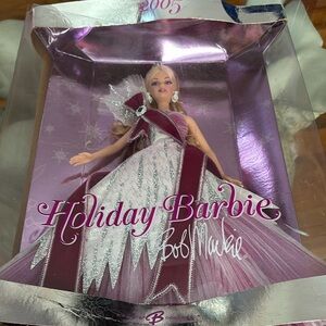 2005 holiday Barbie